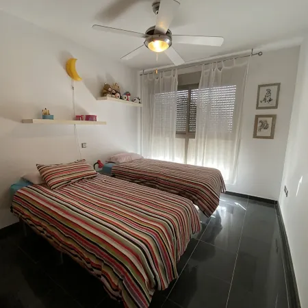 Schicke Maisonette-wohnung Direkt am Strand, mit Meerblick und
