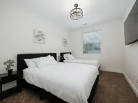 New build modern home 3BR with Hot Tub & ping pong Hotels in Delaware
