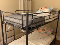Charming 3-Bedroom Upper Unit Home 다윈 마틴 하우스 주변 호텔