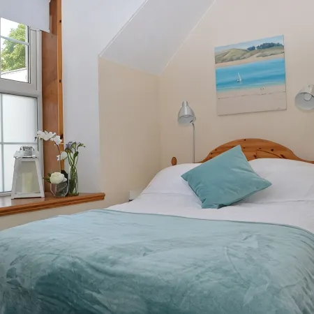 Bayhead Flat 14C- at the heart of Stornoway