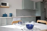 Charming apartment ideally located - Condos