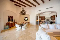 Breathtaking Views, Private Pool/Spa adjacent to One&Only Palmilla!! - 방갈로