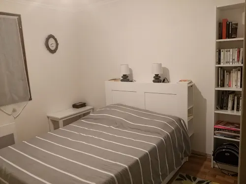 Appartement RDC De63 m² , 4 Pers à 2 pas des Commerces et Parcs de Loisir - พร้อมWifi