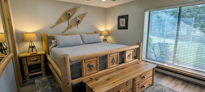 Luxury Condo w/ FREE WiFi, Parking, Heated Pool, Hot Tubs, Skier Shuttles Hoteles en Avon