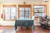 Large country home with 3 rooms and 3 baths - 4-Star