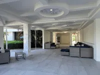 Top-Floor Partial Gulf View!  Steps from the Beach!  Little Tropical Paradise! - 2-Star