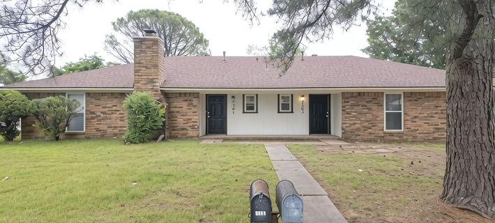 2-bedroom apartment in cool Fort Smith with AC Hotels in Fort Smith
