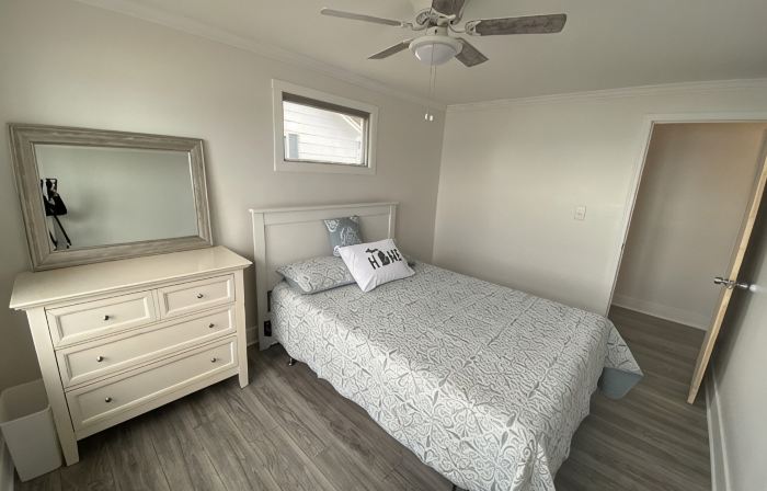 BEAUTIFUL LAKE FRONT NEWLY RENOVATED COTTAGE 2021
