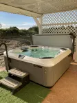 Family Fun Near Ocean Shores—Hot Tub, Elevator & Easy Dune Walk to Beach - Wi-Fi
