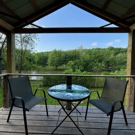Relax in peace along the Juniata River