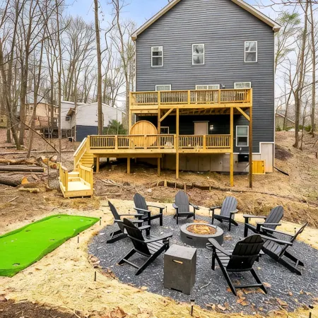 Modern Family Luxury, 6br, 5 bath, WOW factor! Sauna, Hot Tub, Game rms FirePit!