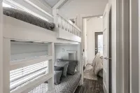 Heavensent Tiny Home @ The Retreat at Water's Edge - Lake Views! - 3-Star