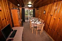 Twain Harte Vacation Rentals - Lake Member, Free WIFI, HD TV, Walk To Town/Lake - Wifi