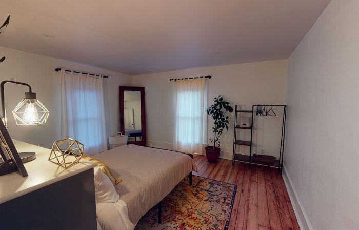 Beautiful Two Story, Downtown Home, One Block from the Square,