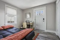 Cheerful 4 bedroom close to historical/sport sites - Gym