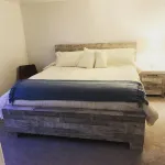 Cute Bungalow w/ garage Downtown Redmond - 4 guests - 무료 와이파이