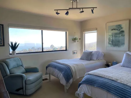 Raptor's View - Million Dollar Views From The Ventura Hillsides - 4-Star