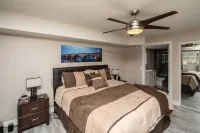 Kings View Waterfront Condo - 4-Star