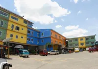 Value Star Inn - Parkplatz