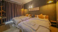 EX hotel - pet friendly