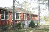 Cozy 3 bedroom house - 2 min drive to downtown Fish Creek - 3-Star