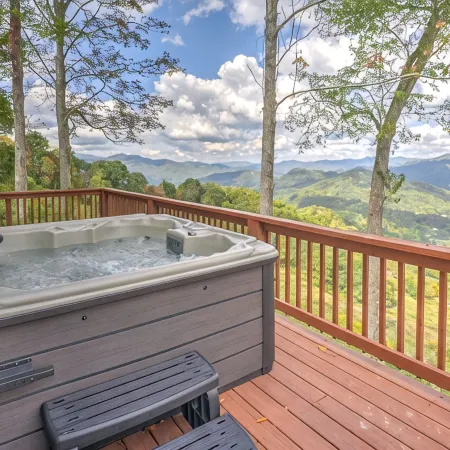 Unbelievable Views, Hot Tub, Fire Pit, Fire Table, Indoor Fireplace