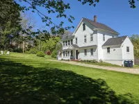 Enjoy comfortable elegance in this secluded grand home located in town - Boutique