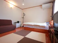 Komuroya Ryokan - 2-Star