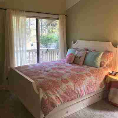 4 Bedroom 3 Bath Spacious House on Golf Course blocks from the Beach! Rooms