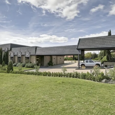 Rowville International Hotel
