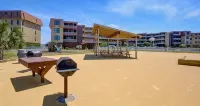 Fun in the Sun on Topsail Island at the Pelican Pad: A cozy oceanfront condo - Wifi