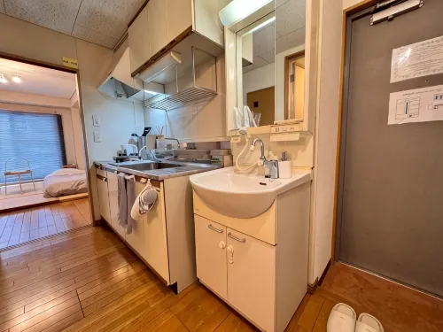 Toyoko no Yoko 305 - 2 星級
