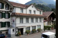 Hotel Alphorn - 2-Sterne