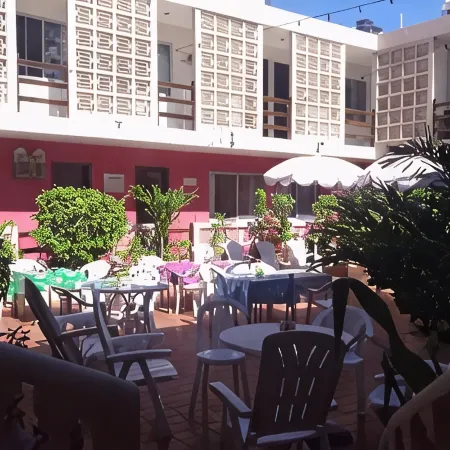 Hotel Mary Carmen