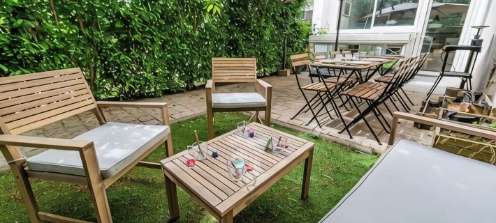 Urban loft with private garden - hyper center Reims otelleri
