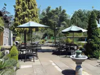 The Hood Arms فنادق في Williton