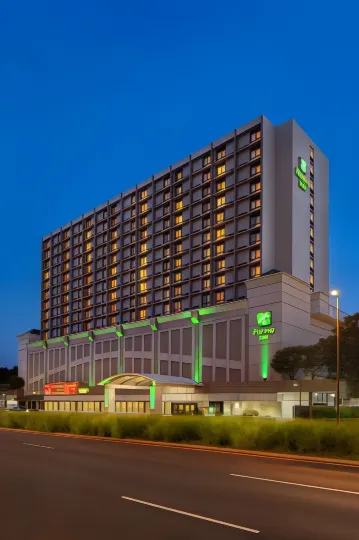 Holiday Inn National Airport/Crystal City