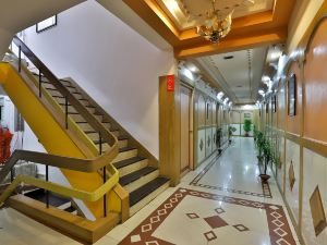 Hotel Vrundavan Residency