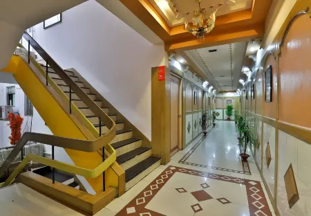 Hotel Vrundavan Residency