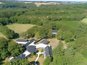 Breizh Ecolodge Hotel Le Keréden