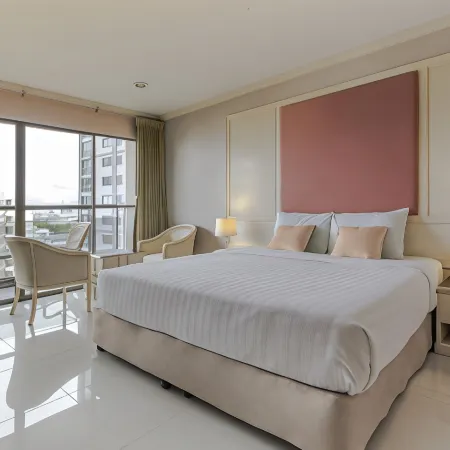 Mike Beach Resort Pattaya
