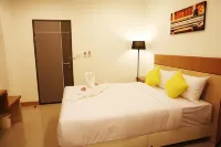 La Belle Hotel