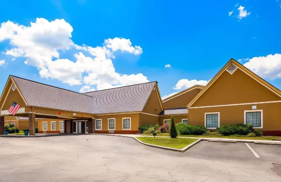 威斯維爾豪華旅館