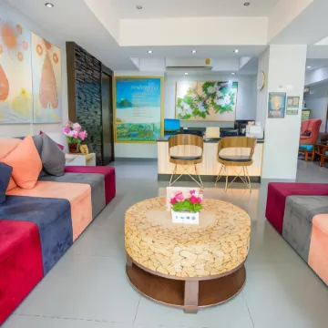 Pho Place Отели рядом с достопримечательностью «Улица Яоварат-роуд»