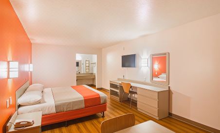 Motel 6 Lawton, OK - Housity