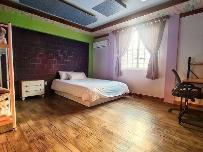 Kimchee Busan Downtown Guesthouse