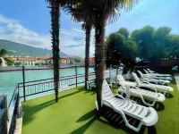 Hotel Stazione Sul Lago di Iseo Hôtels à : Paratico