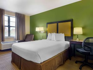 Extended Stay America Suites - Lynchburg - University Blvd