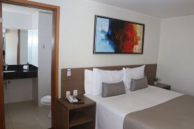 Vida Plaza Hotel