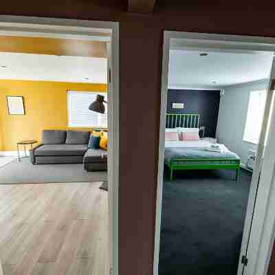 Brighton Holiday Village Includes Free Parking Rooms